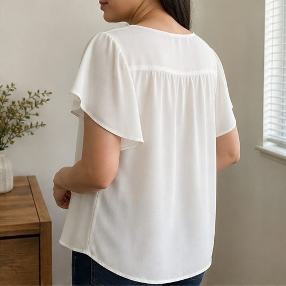 Ivory Tunic Blouse - Picture 3 of 6